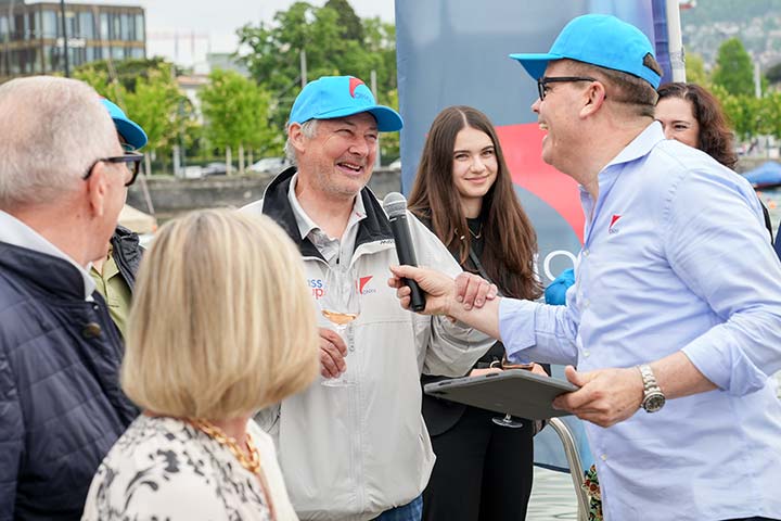 Einladung - Auftakt mit Taufe und Teamgeist